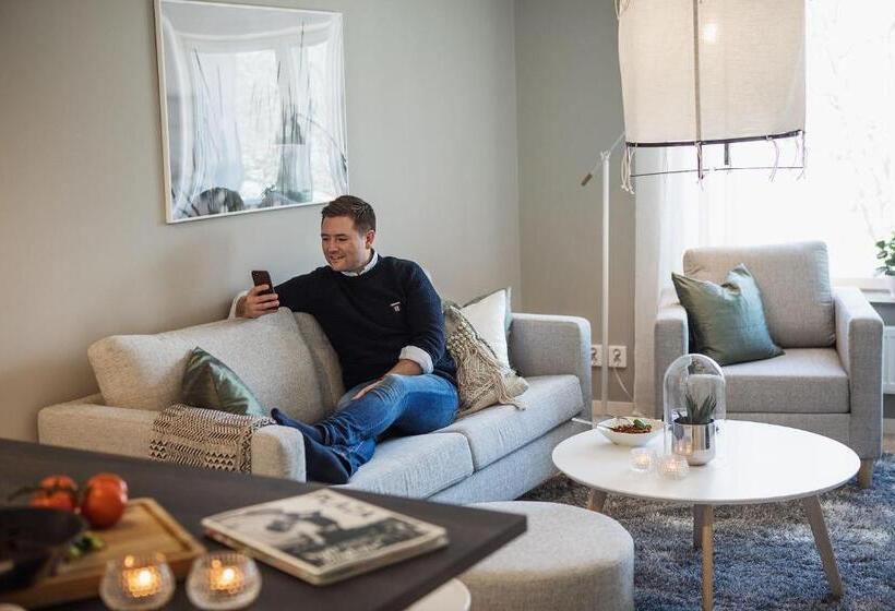 דירת חדר, Sky Hotel Apartments Valla Berså