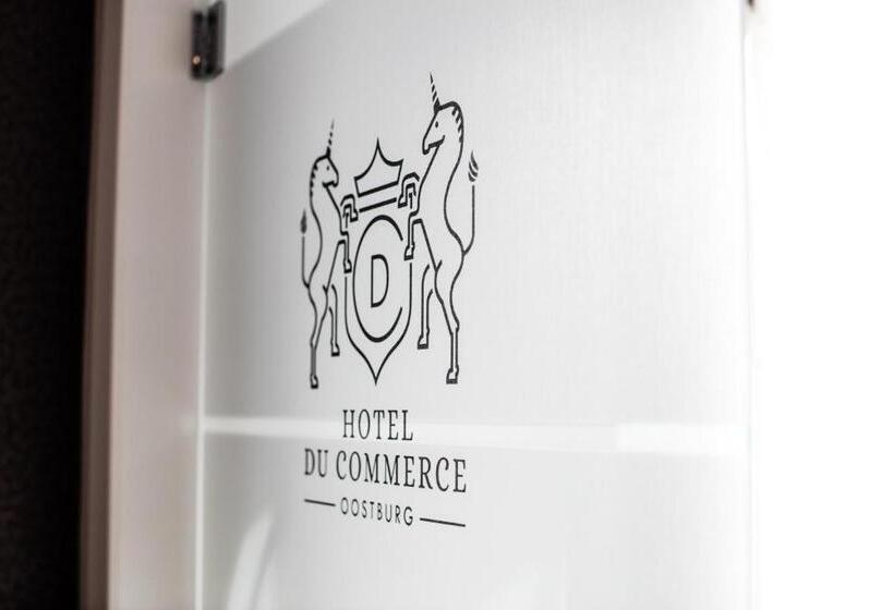 싱글 디럭스 룸, Du Commerce
