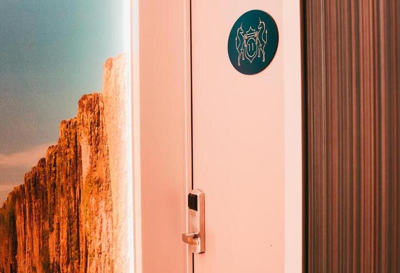 スタンダードルーム, Du Commerce