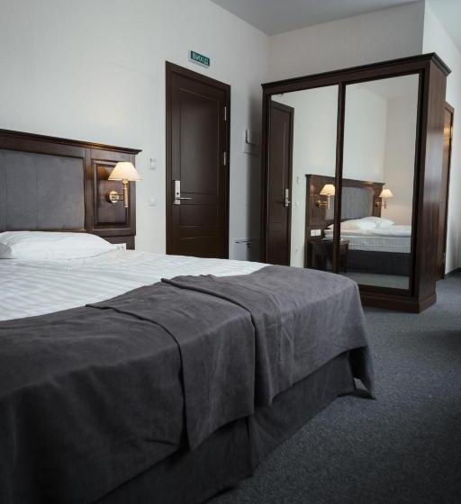 标准间, Optima Collection Bergshloss Rivne