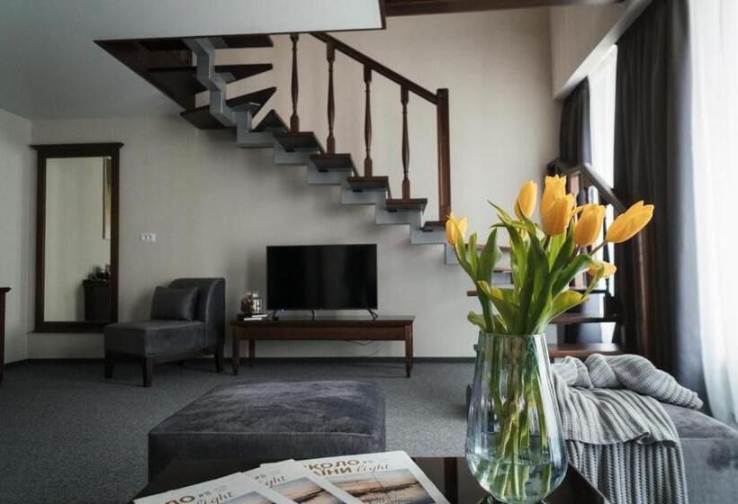 家庭套房, Optima Collection Bergshloss Rivne