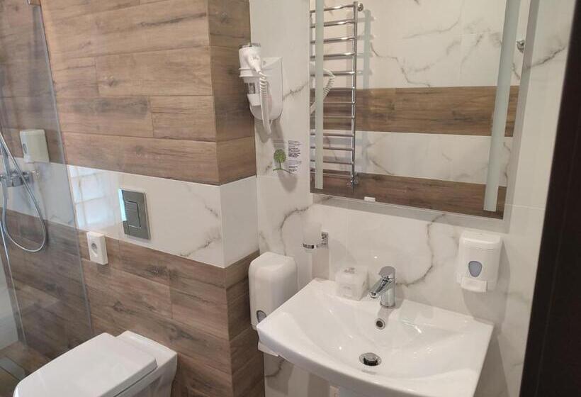 标准间, Optima Collection Bergshloss Rivne