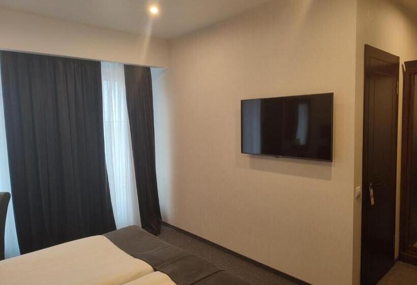 标准间, Optima Collection Bergshloss Rivne