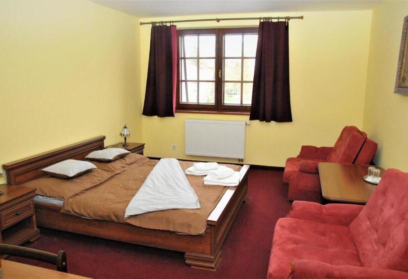 غرفة قياسية, Reštaurácia Penzión Na Mlyne