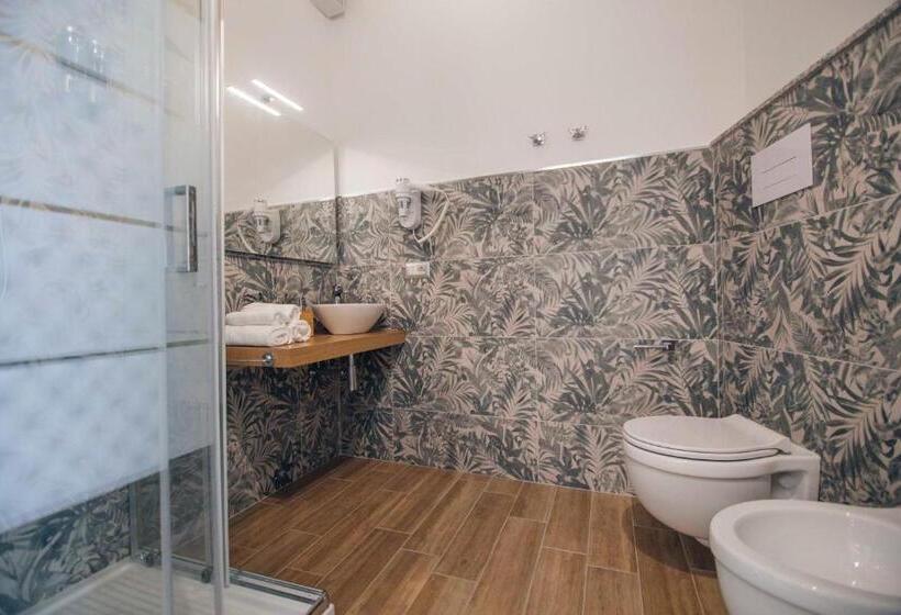 اتاق استاندارد با وان آب گرم, Villa Teresina