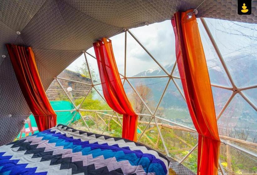 Standard Studio Views, Livingstone Snow Region Campsite
