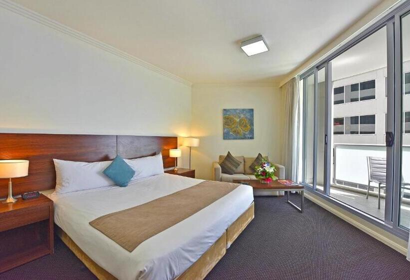 إستديو قياسى مزود بشرفة, Apx World Square