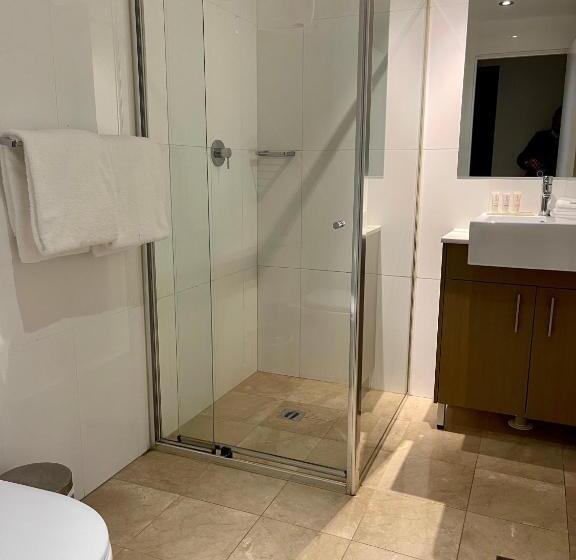 شقة إدارية غرفتين نوم, Apx World Square