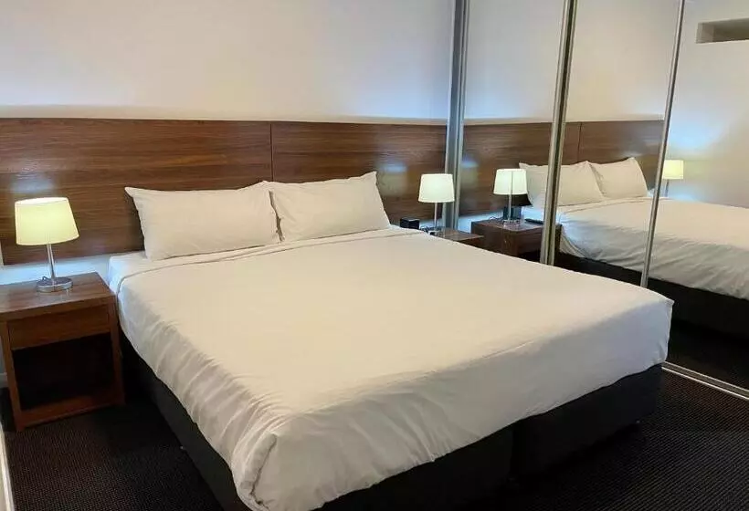 آپارتمان مدیریتی 2 خوابه, Apx World Square