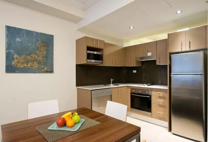 آپارتمان مدیریتی 2 خوابه, Apx World Square