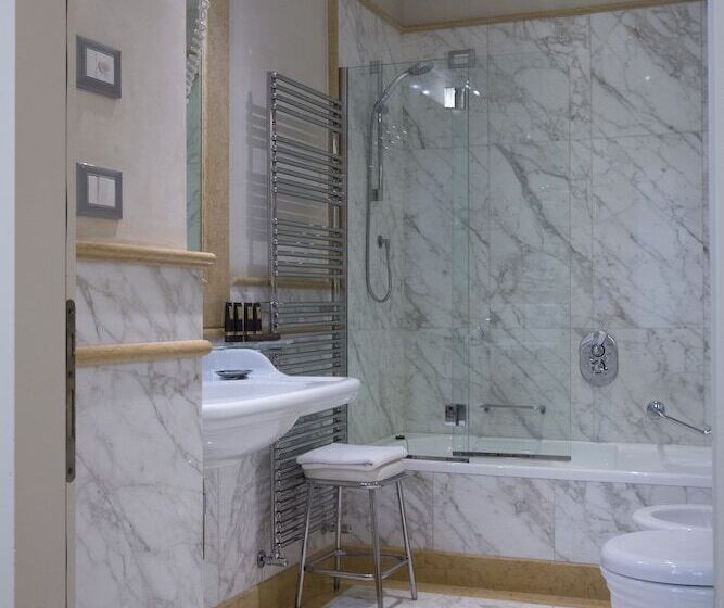 Deluxe Zimmer, Golden Tower Hotel & Spa