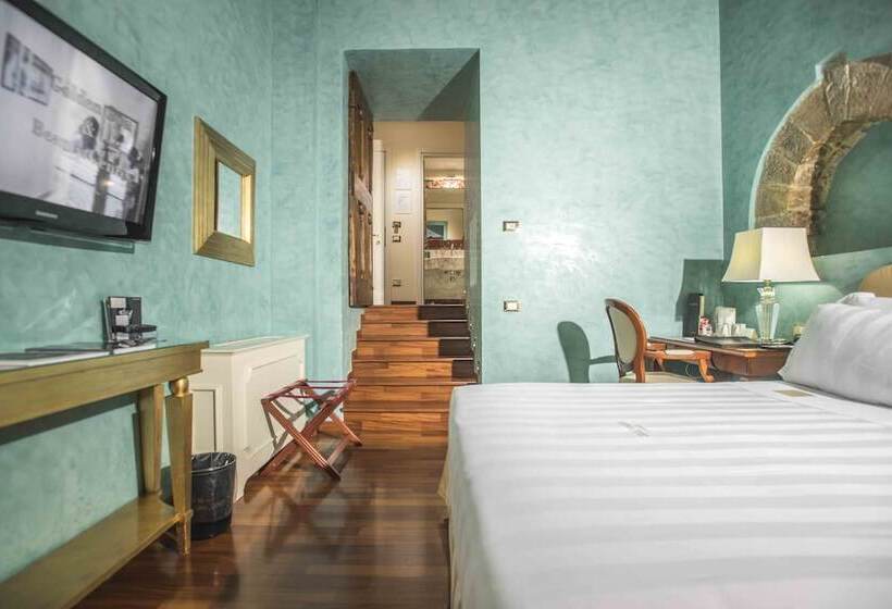 Deluxe Zimmer mit Whirlpool, Golden Tower Hotel & Spa