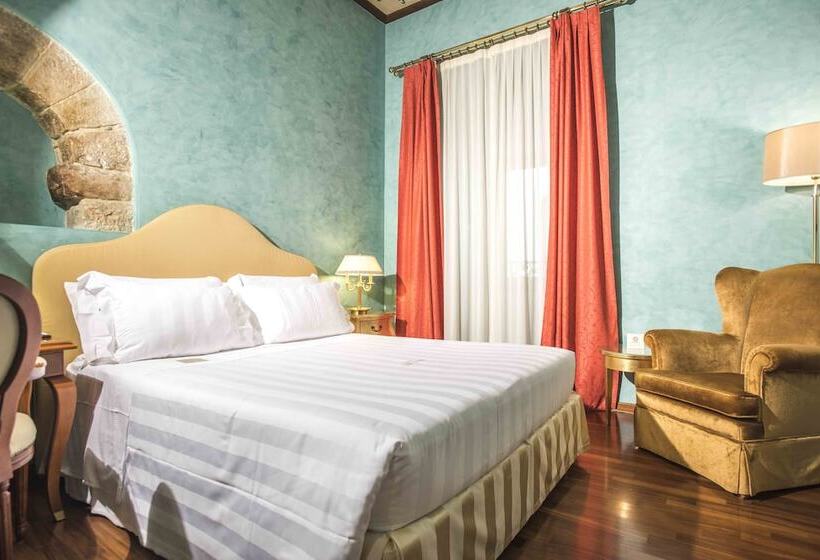 Deluxe Zimmer mit Whirlpool, Golden Tower Hotel & Spa