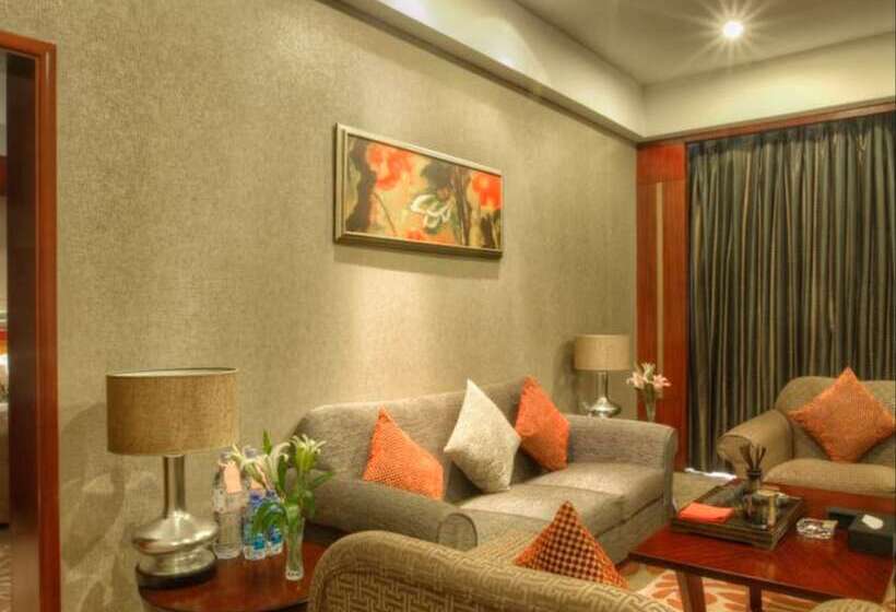 سوییت لوکس, King World Hotel Chongqing