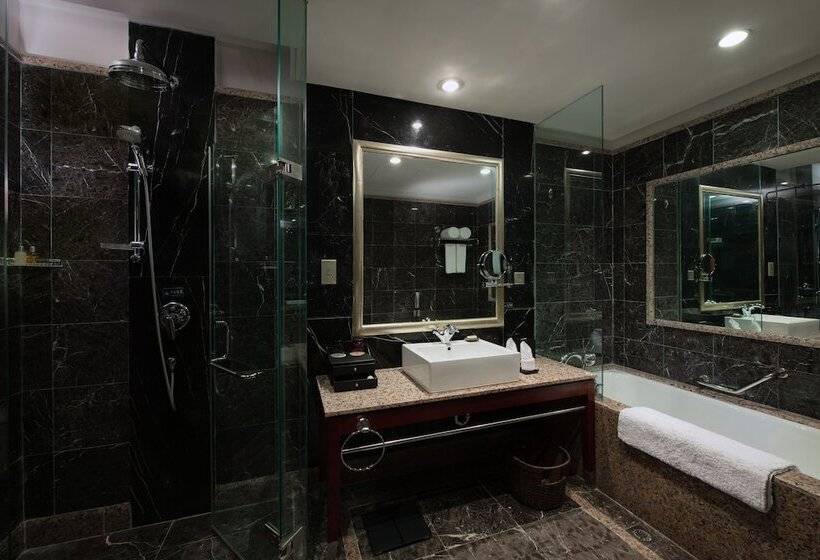 سوییت اجرایی, King World Hotel Chongqing