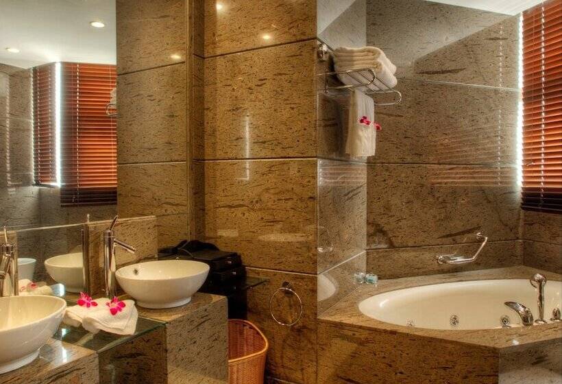 سوئیت پرزیدنت, King World Hotel Chongqing