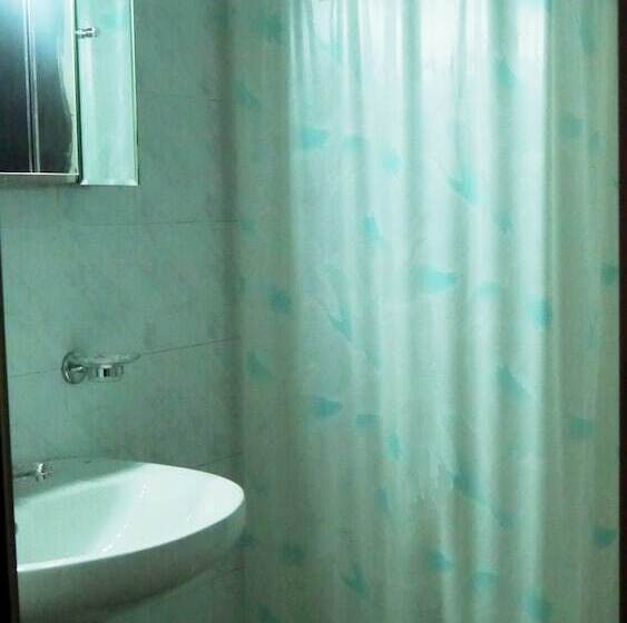 חדר סטנדרט, Kruja