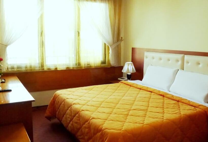 חדר סטנדרט, Kruja