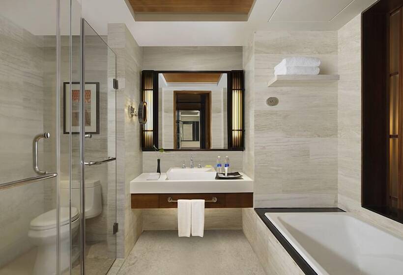 חדר דלוקס עם נוף להרים, Le Méridien Shimei Bay Beach Resort & Spa