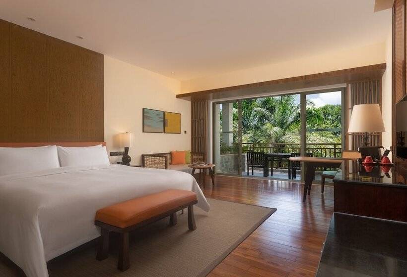 חדר דלוקס עם נוף להרים, Le Méridien Shimei Bay Beach Resort & Spa