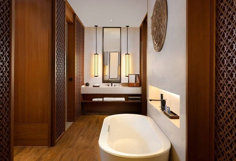 חדר פרמיום, Le Méridien Shimei Bay Beach Resort & Spa