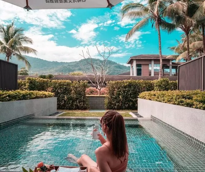 プレミアムルーム, Le Méridien Shimei Bay Beach Resort & Spa