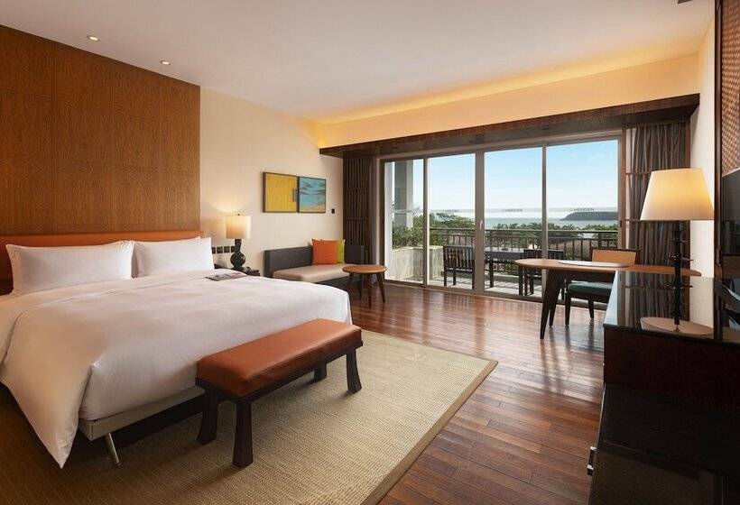 חדר סטנדרט מיטה זוגית נוף לים, Le Méridien Shimei Bay Beach Resort & Spa