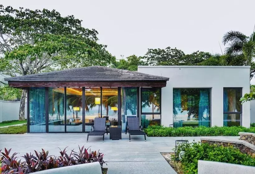 オーシャンビュー２ベッドルームヴィラ, Le Méridien Shimei Bay Beach Resort & Spa