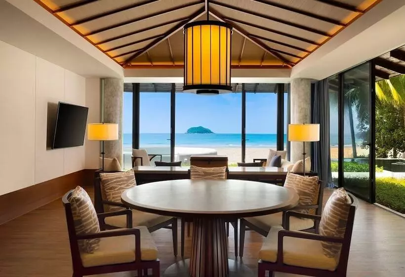 オーシャンビュー２ベッドルームヴィラ, Le Méridien Shimei Bay Beach Resort & Spa