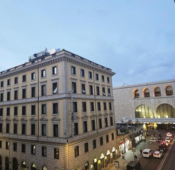 חדר סטנדרט יחיד, Max