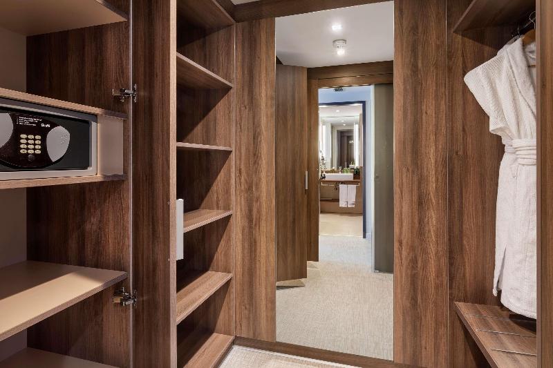 小型套房, Melia Düsseldorf