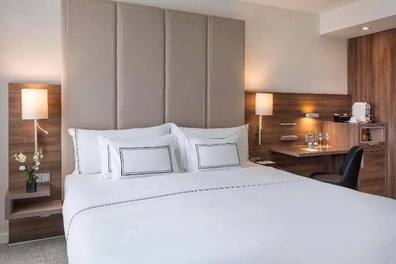 ジュニアスイート, Melia Düsseldorf