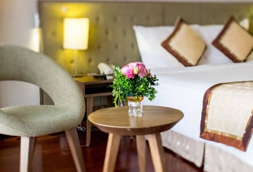 デラックスルーム, Muong Thanh Holiday Hue