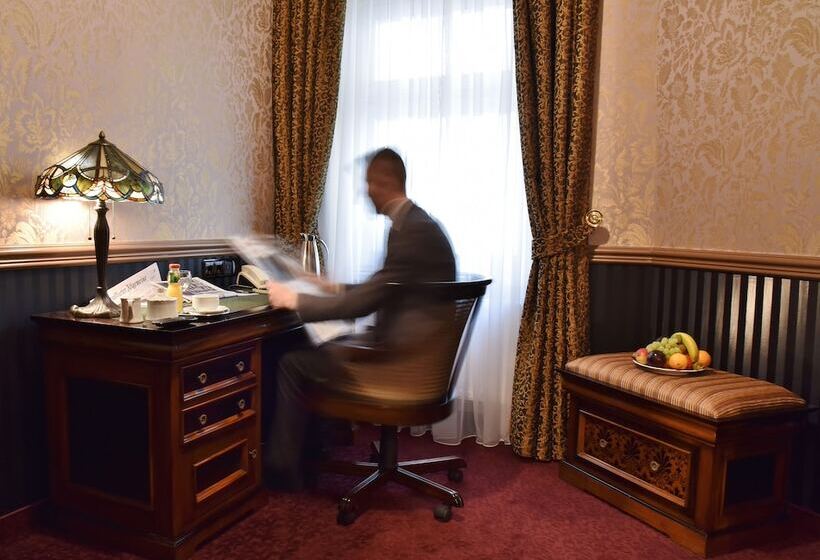 اتاق کلاس بیزنس, Myer S Hotel Berlin