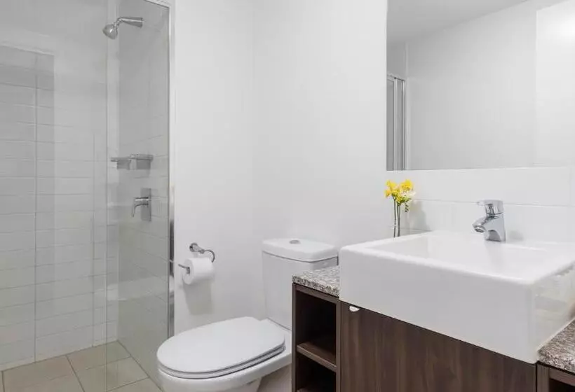 一ベッドルームエクゼクティブアパートメント, Oaks Brisbane Aurora Suites