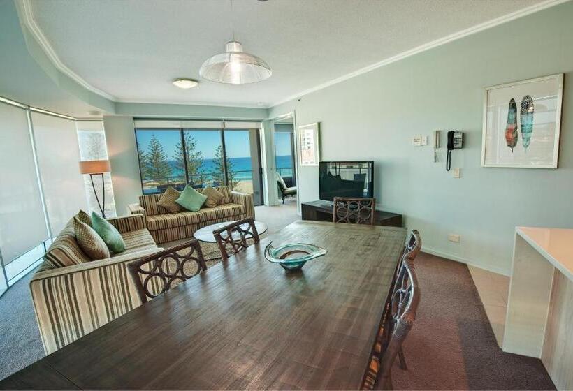 Апартаменты 3 Спальни, Reflections Tower Two