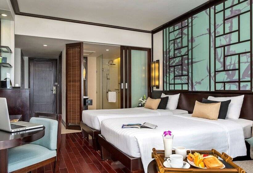 اتاق سوپریور با بالکن, Novotel Ha Long Bay