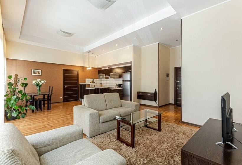 1 Szobás Apartman, Senator City Center