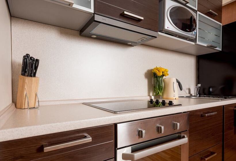 1 Szobás Apartman, Senator City Center