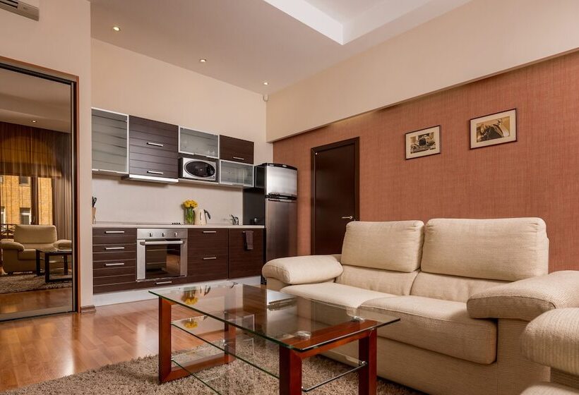 1 Szobás Apartman, Senator City Center