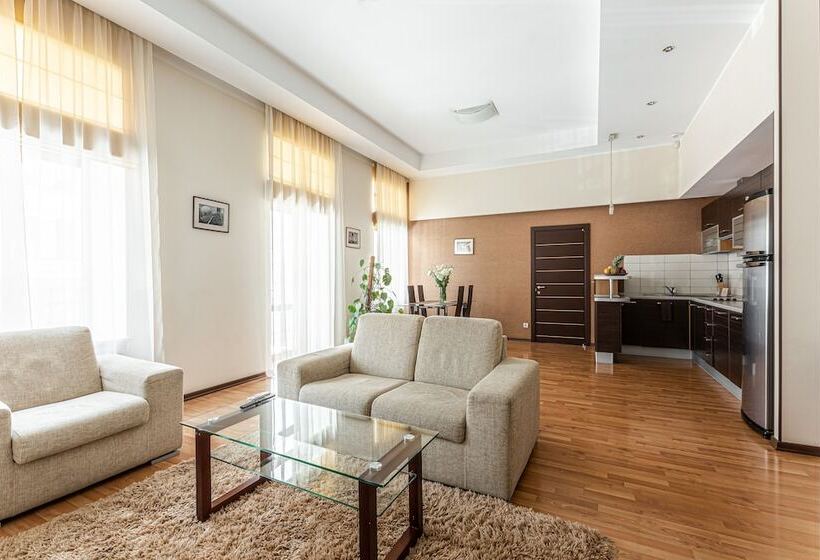 1 Szobás Apartman, Senator City Center