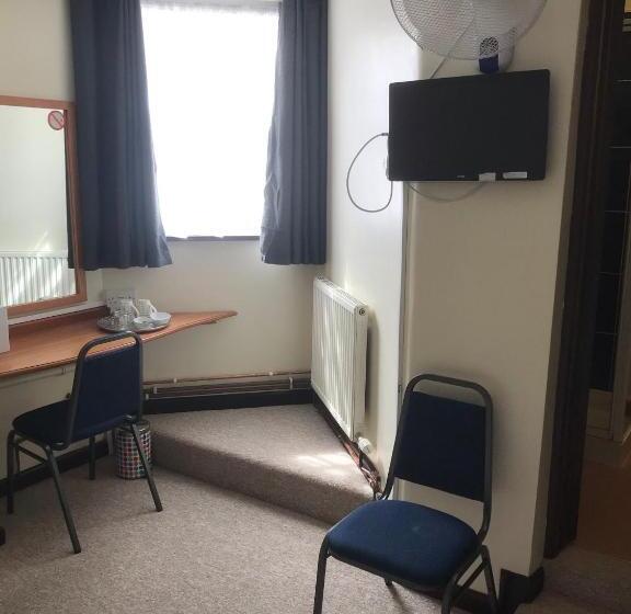 اتاق استاندارد, Dolphin Hotel Public House Weymouth