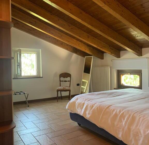 דירת שני חדרים, Borgo La Morra