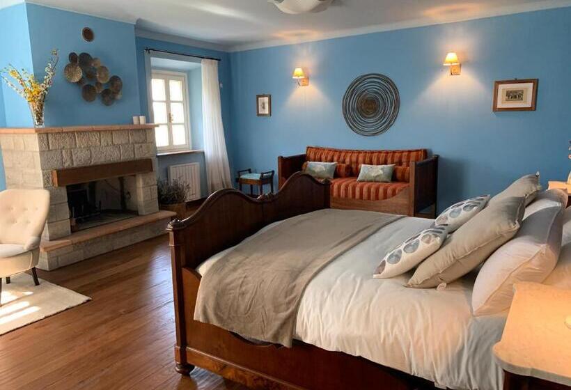 סוויטת ג'וניור, Borgo La Morra