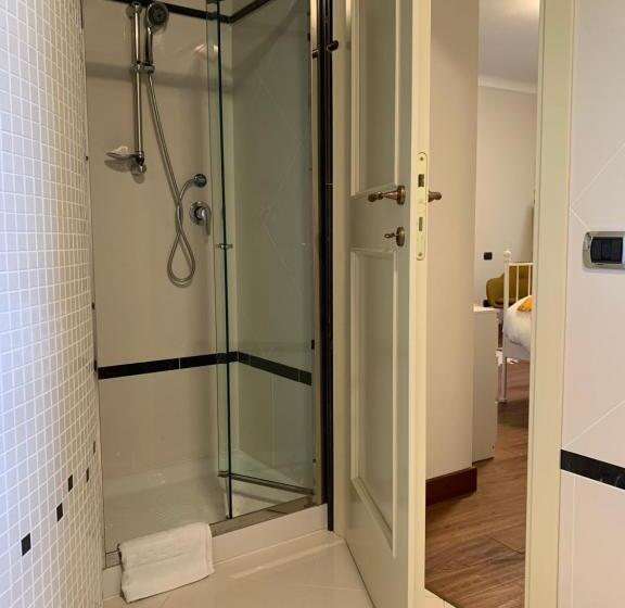 חדר דלוקס, Borgo La Morra