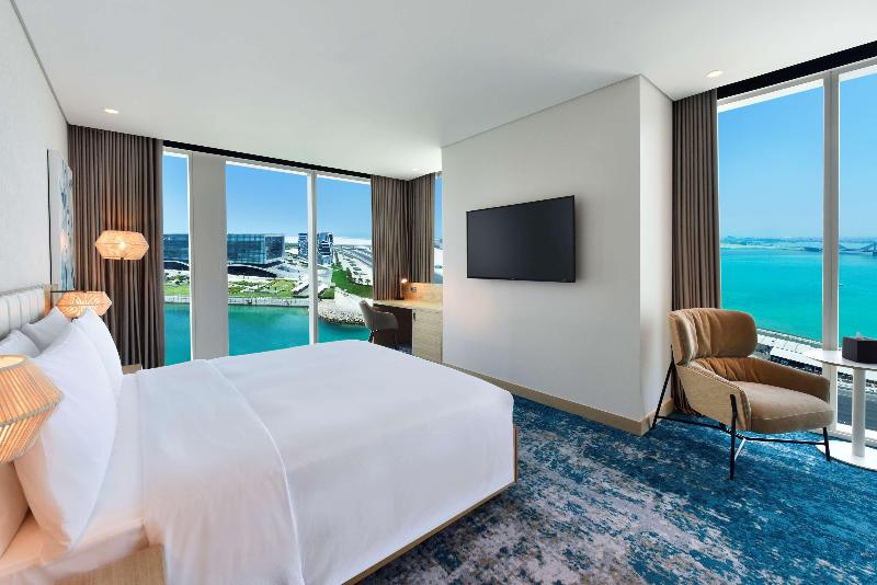 اتاق استاندارد با تخت بزرگ, Hilton Garden Inn Bahrain Bay