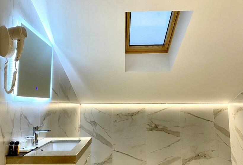 חדר סטנדרט, Primo