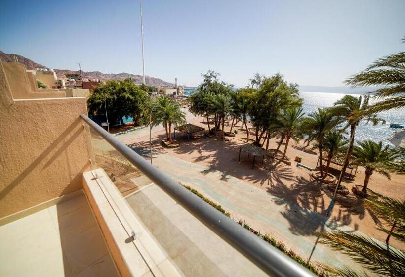 اتاق استاندارد با بالکن و چشم‌انداز دریا, Sea View