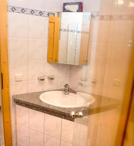 חדר סטנדרט עם מרפסת, Gasthof Haudum