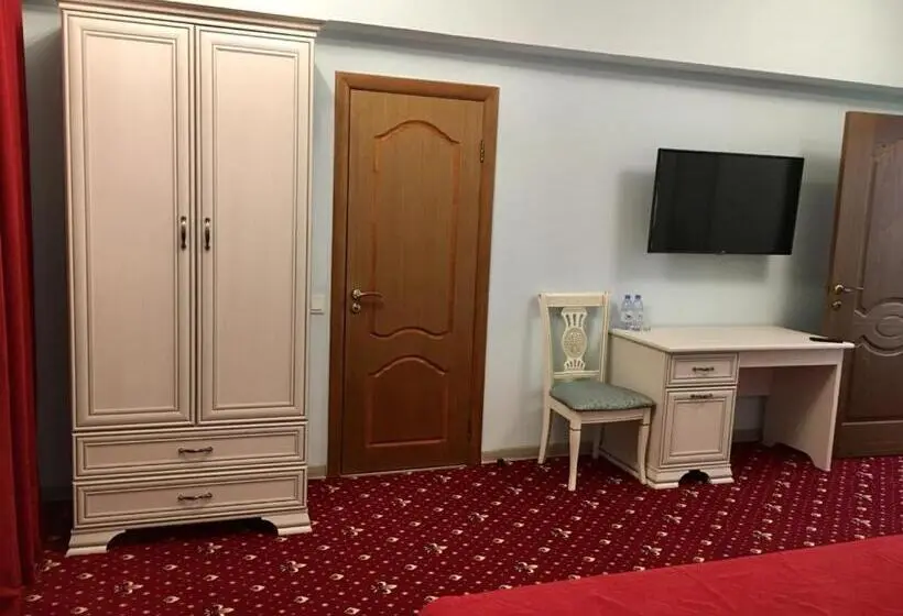 اتاق لوکس, Daisez